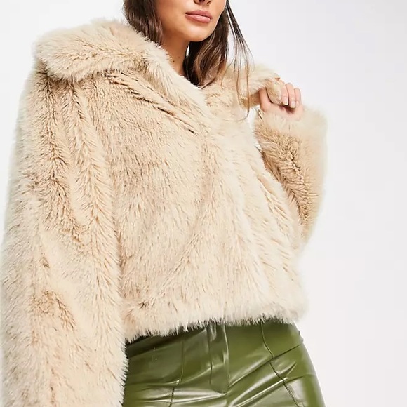Topshop Faux Fur Cream Coat - Picture 3 of 10